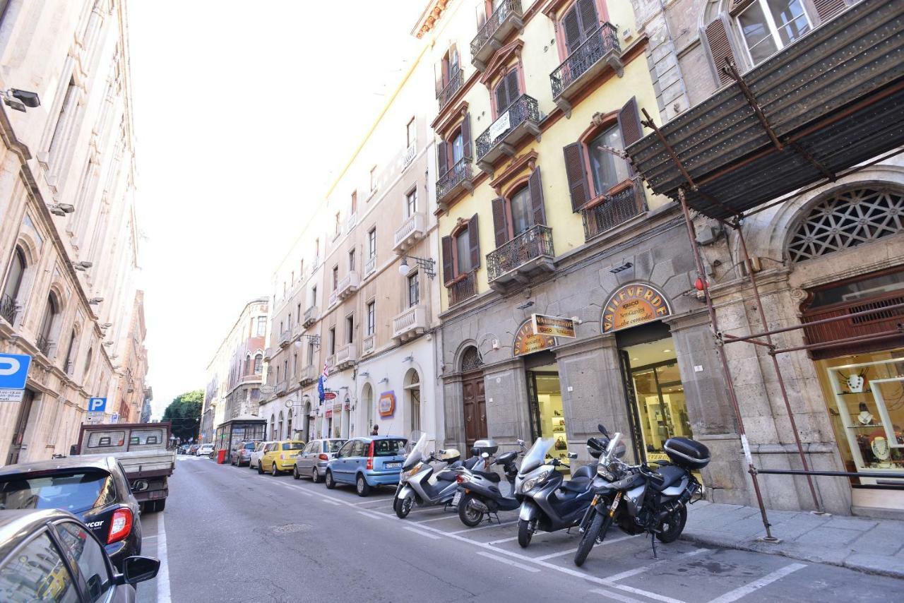 Izzhome Full Center Cozy Cagliari Buitenkant foto