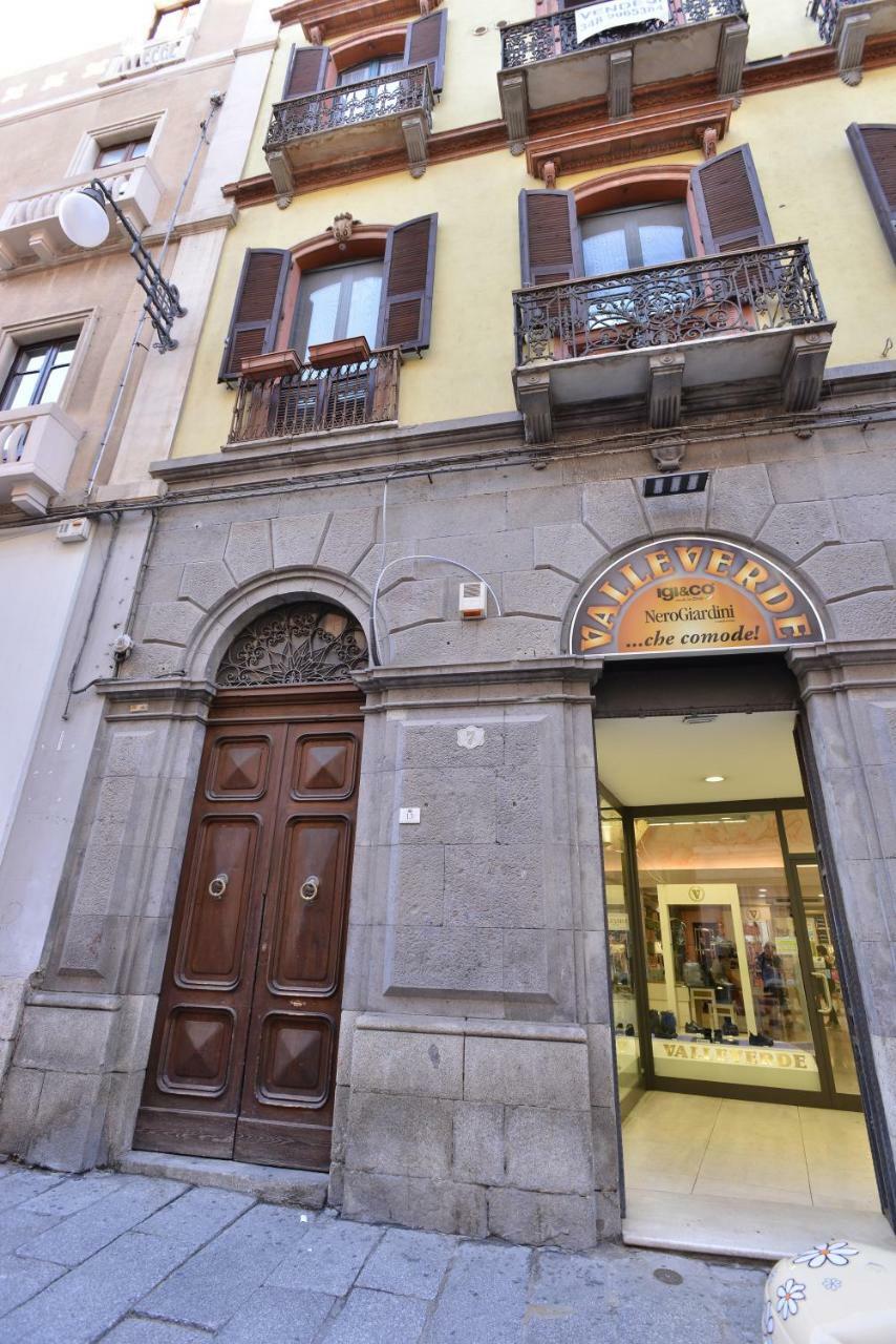 Izzhome Full Center Cozy Cagliari Buitenkant foto